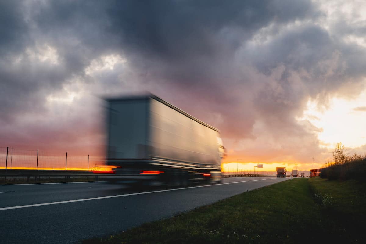 LTL vs. FTL en México: diferencias, ventajas y cuándo usar cada modalidad