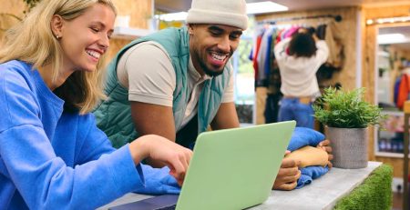 ¿Qué es Shopify y cómo funciona? Vende y automatiza tus envíos