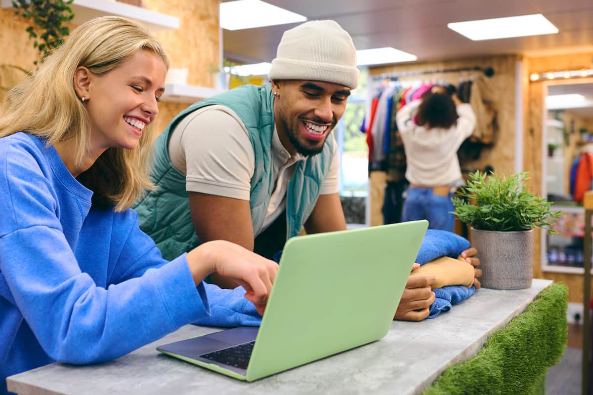 ¿Qué es Shopify y cómo funciona? Vende y automatiza tus envíos